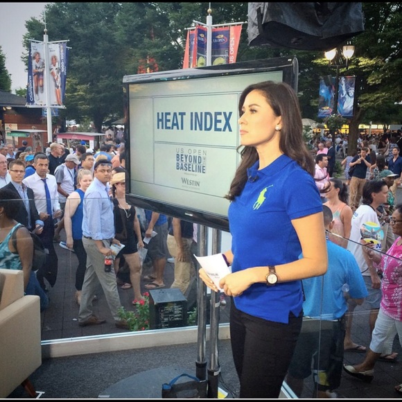 Meet your Posher, Julie - Picture 2 of 16